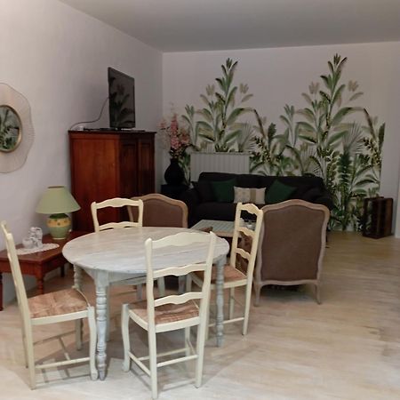 La Forge Acomodação com café da manhã Rustrel Exterior foto